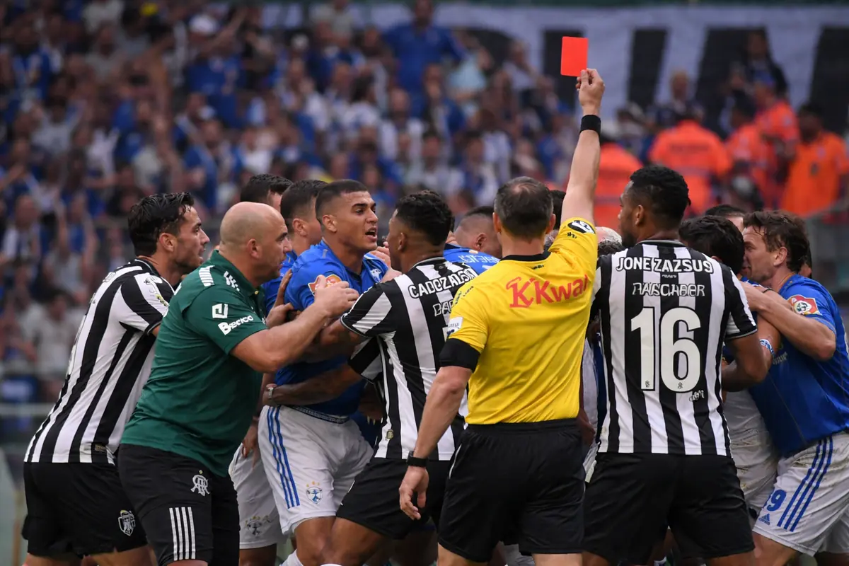 Partita con più espulsi